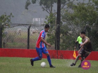 
<a style='margin-left: 5px;' class='btn btn-xs btn-social btn-facebook' href='https://www.facebook.com/sharer/sharer.php?u=https://www.boladovale.com.br/imgs/800-800-90/conteudo/fotos/1590/img9386.jpg' rel='popup' data-width='500' data-height='400'><i class='fa fa-facebook'></i>Compartilhar <span class='hidden-xs'>no Facebook</span>
</a> 
<a class='btn btn-default btn-xs' target='_blank' href='imgs/800-800-90/conteudo/fotos/1590/img9386.jpg'>
<span class='glyphicon glyphicon-cloud-download'></span> Salvar
</a> 
<span></span>