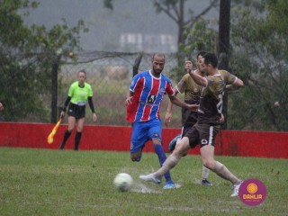 
<a style='margin-left: 5px;' class='btn btn-xs btn-social btn-facebook' href='https://www.facebook.com/sharer/sharer.php?u=https://www.boladovale.com.br/imgs/800-800-90/conteudo/fotos/1590/img9409.jpg' rel='popup' data-width='500' data-height='400'><i class='fa fa-facebook'></i>Compartilhar <span class='hidden-xs'>no Facebook</span>
</a> 
<a class='btn btn-default btn-xs' target='_blank' href='imgs/800-800-90/conteudo/fotos/1590/img9409.jpg'>
<span class='glyphicon glyphicon-cloud-download'></span> Salvar
</a> 
<span></span>