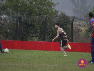 
<a style='margin-left: 5px;' class='btn btn-xs btn-social btn-facebook' href='https://www.facebook.com/sharer/sharer.php?u=https://www.boladovale.com.br/imgs/800-800-90/conteudo/fotos/1590/img9434.jpg' rel='popup' data-width='500' data-height='400'><i class='fa fa-facebook'></i>Compartilhar <span class='hidden-xs'>no Facebook</span>
</a> 
<a class='btn btn-default btn-xs' target='_blank' href='imgs/800-800-90/conteudo/fotos/1590/img9434.jpg'>
<span class='glyphicon glyphicon-cloud-download'></span> Salvar
</a> 
<span></span>
