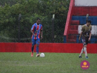 
<a style='margin-left: 5px;' class='btn btn-xs btn-social btn-facebook' href='https://www.facebook.com/sharer/sharer.php?u=https://www.boladovale.com.br/imgs/800-800-90/conteudo/fotos/1590/img9439.jpg' rel='popup' data-width='500' data-height='400'><i class='fa fa-facebook'></i>Compartilhar <span class='hidden-xs'>no Facebook</span>
</a> 
<a class='btn btn-default btn-xs' target='_blank' href='imgs/800-800-90/conteudo/fotos/1590/img9439.jpg'>
<span class='glyphicon glyphicon-cloud-download'></span> Salvar
</a> 
<span></span>