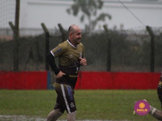 
<a style='margin-left: 5px;' class='btn btn-xs btn-social btn-facebook' href='https://www.facebook.com/sharer/sharer.php?u=https://www.boladovale.com.br/imgs/800-800-90/conteudo/fotos/1590/img9478.jpg' rel='popup' data-width='500' data-height='400'><i class='fa fa-facebook'></i>Compartilhar <span class='hidden-xs'>no Facebook</span>
</a> 
<a class='btn btn-default btn-xs' target='_blank' href='imgs/800-800-90/conteudo/fotos/1590/img9478.jpg'>
<span class='glyphicon glyphicon-cloud-download'></span> Salvar
</a> 
<span></span>