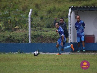 
<a style='margin-left: 5px;' class='btn btn-xs btn-social btn-facebook' href='https://www.facebook.com/sharer/sharer.php?u=https://www.boladovale.com.br/imgs/800-800-90/conteudo/fotos/1591/img7181.jpg' rel='popup' data-width='500' data-height='400'><i class='fa fa-facebook'></i>Compartilhar <span class='hidden-xs'>no Facebook</span>
</a> 
<a class='btn btn-default btn-xs' target='_blank' href='imgs/800-800-90/conteudo/fotos/1591/img7181.jpg'>
<span class='glyphicon glyphicon-cloud-download'></span> Salvar
</a> 
<span></span>