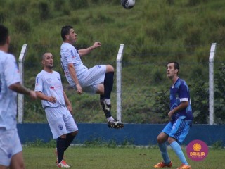 
<a style='margin-left: 5px;' class='btn btn-xs btn-social btn-facebook' href='https://www.facebook.com/sharer/sharer.php?u=https://www.boladovale.com.br/imgs/800-800-90/conteudo/fotos/1591/img7188.jpg' rel='popup' data-width='500' data-height='400'><i class='fa fa-facebook'></i>Compartilhar <span class='hidden-xs'>no Facebook</span>
</a> 
<a class='btn btn-default btn-xs' target='_blank' href='imgs/800-800-90/conteudo/fotos/1591/img7188.jpg'>
<span class='glyphicon glyphicon-cloud-download'></span> Salvar
</a> 
<span></span>
