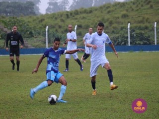 
<a style='margin-left: 5px;' class='btn btn-xs btn-social btn-facebook' href='https://www.facebook.com/sharer/sharer.php?u=https://www.boladovale.com.br/imgs/800-800-90/conteudo/fotos/1591/img7193.jpg' rel='popup' data-width='500' data-height='400'><i class='fa fa-facebook'></i>Compartilhar <span class='hidden-xs'>no Facebook</span>
</a> 
<a class='btn btn-default btn-xs' target='_blank' href='imgs/800-800-90/conteudo/fotos/1591/img7193.jpg'>
<span class='glyphicon glyphicon-cloud-download'></span> Salvar
</a> 
<span></span>