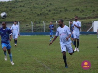 
<a style='margin-left: 5px;' class='btn btn-xs btn-social btn-facebook' href='https://www.facebook.com/sharer/sharer.php?u=https://www.boladovale.com.br/imgs/800-800-90/conteudo/fotos/1591/img7205.jpg' rel='popup' data-width='500' data-height='400'><i class='fa fa-facebook'></i>Compartilhar <span class='hidden-xs'>no Facebook</span>
</a> 
<a class='btn btn-default btn-xs' target='_blank' href='imgs/800-800-90/conteudo/fotos/1591/img7205.jpg'>
<span class='glyphicon glyphicon-cloud-download'></span> Salvar
</a> 
<span></span>