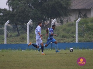 
<a style='margin-left: 5px;' class='btn btn-xs btn-social btn-facebook' href='https://www.facebook.com/sharer/sharer.php?u=https://www.boladovale.com.br/imgs/800-800-90/conteudo/fotos/1591/img7223.jpg' rel='popup' data-width='500' data-height='400'><i class='fa fa-facebook'></i>Compartilhar <span class='hidden-xs'>no Facebook</span>
</a> 
<a class='btn btn-default btn-xs' target='_blank' href='imgs/800-800-90/conteudo/fotos/1591/img7223.jpg'>
<span class='glyphicon glyphicon-cloud-download'></span> Salvar
</a> 
<span></span>