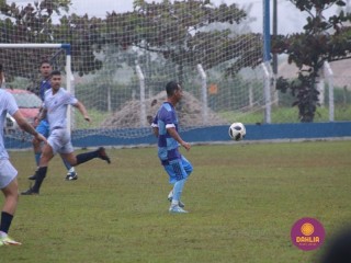 
<a style='margin-left: 5px;' class='btn btn-xs btn-social btn-facebook' href='https://www.facebook.com/sharer/sharer.php?u=https://www.boladovale.com.br/imgs/800-800-90/conteudo/fotos/1591/img7228.jpg' rel='popup' data-width='500' data-height='400'><i class='fa fa-facebook'></i>Compartilhar <span class='hidden-xs'>no Facebook</span>
</a> 
<a class='btn btn-default btn-xs' target='_blank' href='imgs/800-800-90/conteudo/fotos/1591/img7228.jpg'>
<span class='glyphicon glyphicon-cloud-download'></span> Salvar
</a> 
<span></span>