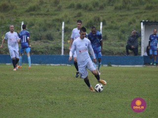 
<a style='margin-left: 5px;' class='btn btn-xs btn-social btn-facebook' href='https://www.facebook.com/sharer/sharer.php?u=https://www.boladovale.com.br/imgs/800-800-90/conteudo/fotos/1591/img7251.jpg' rel='popup' data-width='500' data-height='400'><i class='fa fa-facebook'></i>Compartilhar <span class='hidden-xs'>no Facebook</span>
</a> 
<a class='btn btn-default btn-xs' target='_blank' href='imgs/800-800-90/conteudo/fotos/1591/img7251.jpg'>
<span class='glyphicon glyphicon-cloud-download'></span> Salvar
</a> 
<span></span>