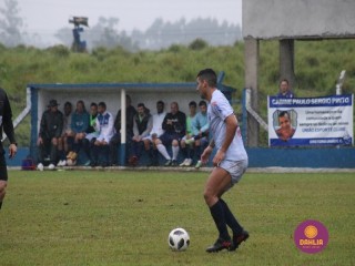 
<a style='margin-left: 5px;' class='btn btn-xs btn-social btn-facebook' href='https://www.facebook.com/sharer/sharer.php?u=https://www.boladovale.com.br/imgs/800-800-90/conteudo/fotos/1591/img7256.jpg' rel='popup' data-width='500' data-height='400'><i class='fa fa-facebook'></i>Compartilhar <span class='hidden-xs'>no Facebook</span>
</a> 
<a class='btn btn-default btn-xs' target='_blank' href='imgs/800-800-90/conteudo/fotos/1591/img7256.jpg'>
<span class='glyphicon glyphicon-cloud-download'></span> Salvar
</a> 
<span></span>