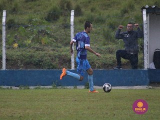 
<a style='margin-left: 5px;' class='btn btn-xs btn-social btn-facebook' href='https://www.facebook.com/sharer/sharer.php?u=https://www.boladovale.com.br/imgs/800-800-90/conteudo/fotos/1591/img7273.jpg' rel='popup' data-width='500' data-height='400'><i class='fa fa-facebook'></i>Compartilhar <span class='hidden-xs'>no Facebook</span>
</a> 
<a class='btn btn-default btn-xs' target='_blank' href='imgs/800-800-90/conteudo/fotos/1591/img7273.jpg'>
<span class='glyphicon glyphicon-cloud-download'></span> Salvar
</a> 
<span></span>