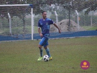 
<a style='margin-left: 5px;' class='btn btn-xs btn-social btn-facebook' href='https://www.facebook.com/sharer/sharer.php?u=https://www.boladovale.com.br/imgs/800-800-90/conteudo/fotos/1591/img7286.jpg' rel='popup' data-width='500' data-height='400'><i class='fa fa-facebook'></i>Compartilhar <span class='hidden-xs'>no Facebook</span>
</a> 
<a class='btn btn-default btn-xs' target='_blank' href='imgs/800-800-90/conteudo/fotos/1591/img7286.jpg'>
<span class='glyphicon glyphicon-cloud-download'></span> Salvar
</a> 
<span></span>