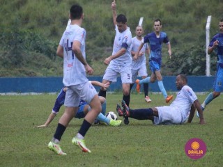 
<a style='margin-left: 5px;' class='btn btn-xs btn-social btn-facebook' href='https://www.facebook.com/sharer/sharer.php?u=https://www.boladovale.com.br/imgs/800-800-90/conteudo/fotos/1591/img7296.jpg' rel='popup' data-width='500' data-height='400'><i class='fa fa-facebook'></i>Compartilhar <span class='hidden-xs'>no Facebook</span>
</a> 
<a class='btn btn-default btn-xs' target='_blank' href='imgs/800-800-90/conteudo/fotos/1591/img7296.jpg'>
<span class='glyphicon glyphicon-cloud-download'></span> Salvar
</a> 
<span></span>