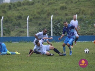 
<a style='margin-left: 5px;' class='btn btn-xs btn-social btn-facebook' href='https://www.facebook.com/sharer/sharer.php?u=https://www.boladovale.com.br/imgs/800-800-90/conteudo/fotos/1591/img7298.jpg' rel='popup' data-width='500' data-height='400'><i class='fa fa-facebook'></i>Compartilhar <span class='hidden-xs'>no Facebook</span>
</a> 
<a class='btn btn-default btn-xs' target='_blank' href='imgs/800-800-90/conteudo/fotos/1591/img7298.jpg'>
<span class='glyphicon glyphicon-cloud-download'></span> Salvar
</a> 
<span></span>