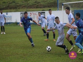 
<a style='margin-left: 5px;' class='btn btn-xs btn-social btn-facebook' href='https://www.facebook.com/sharer/sharer.php?u=https://www.boladovale.com.br/imgs/800-800-90/conteudo/fotos/1591/img7307.jpg' rel='popup' data-width='500' data-height='400'><i class='fa fa-facebook'></i>Compartilhar <span class='hidden-xs'>no Facebook</span>
</a> 
<a class='btn btn-default btn-xs' target='_blank' href='imgs/800-800-90/conteudo/fotos/1591/img7307.jpg'>
<span class='glyphicon glyphicon-cloud-download'></span> Salvar
</a> 
<span></span>