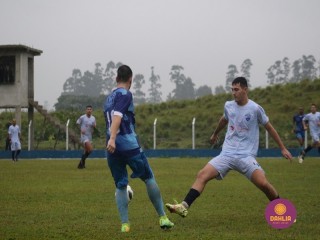 
<a style='margin-left: 5px;' class='btn btn-xs btn-social btn-facebook' href='https://www.facebook.com/sharer/sharer.php?u=https://www.boladovale.com.br/imgs/800-800-90/conteudo/fotos/1591/img7325.jpg' rel='popup' data-width='500' data-height='400'><i class='fa fa-facebook'></i>Compartilhar <span class='hidden-xs'>no Facebook</span>
</a> 
<a class='btn btn-default btn-xs' target='_blank' href='imgs/800-800-90/conteudo/fotos/1591/img7325.jpg'>
<span class='glyphicon glyphicon-cloud-download'></span> Salvar
</a> 
<span></span>