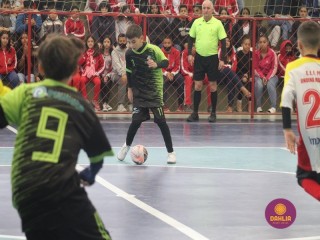
<a style='margin-left: 5px;' class='btn btn-xs btn-social btn-facebook' href='https://www.facebook.com/sharer/sharer.php?u=https://www.boladovale.com.br/imgs/800-800-90/conteudo/fotos/1592/img7448.jpg' rel='popup' data-width='500' data-height='400'><i class='fa fa-facebook'></i>Compartilhar <span class='hidden-xs'>no Facebook</span>
</a> 
<a class='btn btn-default btn-xs' target='_blank' href='imgs/800-800-90/conteudo/fotos/1592/img7448.jpg'>
<span class='glyphicon glyphicon-cloud-download'></span> Salvar
</a> 
<span></span>