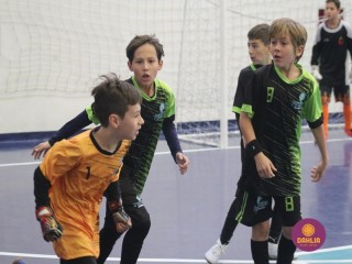 
<a style='margin-left: 5px;' class='btn btn-xs btn-social btn-facebook' href='https://www.facebook.com/sharer/sharer.php?u=https://www.boladovale.com.br/imgs/800-800-90/conteudo/fotos/1592/img7466.jpg' rel='popup' data-width='500' data-height='400'><i class='fa fa-facebook'></i>Compartilhar <span class='hidden-xs'>no Facebook</span>
</a> 
<a class='btn btn-default btn-xs' target='_blank' href='imgs/800-800-90/conteudo/fotos/1592/img7466.jpg'>
<span class='glyphicon glyphicon-cloud-download'></span> Salvar
</a> 
<span></span>
