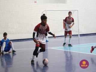
<a style='margin-left: 5px;' class='btn btn-xs btn-social btn-facebook' href='https://www.facebook.com/sharer/sharer.php?u=https://www.boladovale.com.br/imgs/800-800-90/conteudo/fotos/1592/img7609.jpg' rel='popup' data-width='500' data-height='400'><i class='fa fa-facebook'></i>Compartilhar <span class='hidden-xs'>no Facebook</span>
</a> 
<a class='btn btn-default btn-xs' target='_blank' href='imgs/800-800-90/conteudo/fotos/1592/img7609.jpg'>
<span class='glyphicon glyphicon-cloud-download'></span> Salvar
</a> 
<span></span>