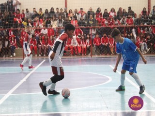 
<a style='margin-left: 5px;' class='btn btn-xs btn-social btn-facebook' href='https://www.facebook.com/sharer/sharer.php?u=https://www.boladovale.com.br/imgs/800-800-90/conteudo/fotos/1592/img7613.jpg' rel='popup' data-width='500' data-height='400'><i class='fa fa-facebook'></i>Compartilhar <span class='hidden-xs'>no Facebook</span>
</a> 
<a class='btn btn-default btn-xs' target='_blank' href='imgs/800-800-90/conteudo/fotos/1592/img7613.jpg'>
<span class='glyphicon glyphicon-cloud-download'></span> Salvar
</a> 
<span></span>
