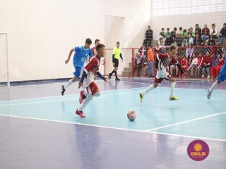 
<a style='margin-left: 5px;' class='btn btn-xs btn-social btn-facebook' href='https://www.facebook.com/sharer/sharer.php?u=https://www.boladovale.com.br/imgs/800-800-90/conteudo/fotos/1592/img7621.jpg' rel='popup' data-width='500' data-height='400'><i class='fa fa-facebook'></i>Compartilhar <span class='hidden-xs'>no Facebook</span>
</a> 
<a class='btn btn-default btn-xs' target='_blank' href='imgs/800-800-90/conteudo/fotos/1592/img7621.jpg'>
<span class='glyphicon glyphicon-cloud-download'></span> Salvar
</a> 
<span></span>
