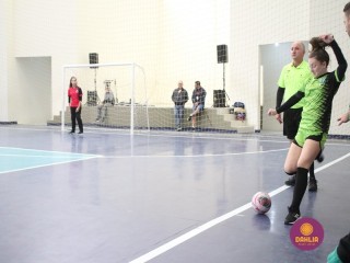 
<a style='margin-left: 5px;' class='btn btn-xs btn-social btn-facebook' href='https://www.facebook.com/sharer/sharer.php?u=https://www.boladovale.com.br/imgs/800-800-90/conteudo/fotos/1592/img7639.jpg' rel='popup' data-width='500' data-height='400'><i class='fa fa-facebook'></i>Compartilhar <span class='hidden-xs'>no Facebook</span>
</a> 
<a class='btn btn-default btn-xs' target='_blank' href='imgs/800-800-90/conteudo/fotos/1592/img7639.jpg'>
<span class='glyphicon glyphicon-cloud-download'></span> Salvar
</a> 
<span></span>