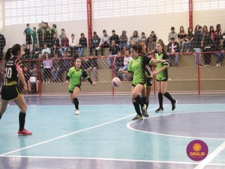 
<a style='margin-left: 5px;' class='btn btn-xs btn-social btn-facebook' href='https://www.facebook.com/sharer/sharer.php?u=https://www.boladovale.com.br/imgs/800-800-90/conteudo/fotos/1592/img7683.jpg' rel='popup' data-width='500' data-height='400'><i class='fa fa-facebook'></i>Compartilhar <span class='hidden-xs'>no Facebook</span>
</a> 
<a class='btn btn-default btn-xs' target='_blank' href='imgs/800-800-90/conteudo/fotos/1592/img7683.jpg'>
<span class='glyphicon glyphicon-cloud-download'></span> Salvar
</a> 
<span></span>