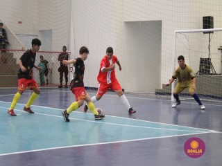 
<a style='margin-left: 5px;' class='btn btn-xs btn-social btn-facebook' href='https://www.facebook.com/sharer/sharer.php?u=https://www.boladovale.com.br/imgs/800-800-90/conteudo/fotos/1592/img7792.jpg' rel='popup' data-width='500' data-height='400'><i class='fa fa-facebook'></i>Compartilhar <span class='hidden-xs'>no Facebook</span>
</a> 
<a class='btn btn-default btn-xs' target='_blank' href='imgs/800-800-90/conteudo/fotos/1592/img7792.jpg'>
<span class='glyphicon glyphicon-cloud-download'></span> Salvar
</a> 
<span></span>
