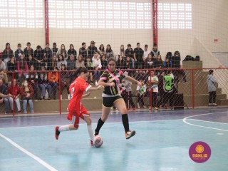 
<a style='margin-left: 5px;' class='btn btn-xs btn-social btn-facebook' href='https://www.facebook.com/sharer/sharer.php?u=https://www.boladovale.com.br/imgs/800-800-90/conteudo/fotos/1592/img7837.jpg' rel='popup' data-width='500' data-height='400'><i class='fa fa-facebook'></i>Compartilhar <span class='hidden-xs'>no Facebook</span>
</a> 
<a class='btn btn-default btn-xs' target='_blank' href='imgs/800-800-90/conteudo/fotos/1592/img7837.jpg'>
<span class='glyphicon glyphicon-cloud-download'></span> Salvar
</a> 
<span></span>