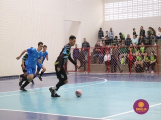 
<a style='margin-left: 5px;' class='btn btn-xs btn-social btn-facebook' href='https://www.facebook.com/sharer/sharer.php?u=https://www.boladovale.com.br/imgs/800-800-90/conteudo/fotos/1592/img7843.jpg' rel='popup' data-width='500' data-height='400'><i class='fa fa-facebook'></i>Compartilhar <span class='hidden-xs'>no Facebook</span>
</a> 
<a class='btn btn-default btn-xs' target='_blank' href='imgs/800-800-90/conteudo/fotos/1592/img7843.jpg'>
<span class='glyphicon glyphicon-cloud-download'></span> Salvar
</a> 
<span></span>