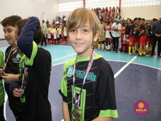 
<a style='margin-left: 5px;' class='btn btn-xs btn-social btn-facebook' href='https://www.facebook.com/sharer/sharer.php?u=https://www.boladovale.com.br/imgs/800-800-90/conteudo/fotos/1594/img8055.jpg' rel='popup' data-width='500' data-height='400'><i class='fa fa-facebook'></i>Compartilhar <span class='hidden-xs'>no Facebook</span>
</a> 
<a class='btn btn-default btn-xs' target='_blank' href='imgs/800-800-90/conteudo/fotos/1594/img8055.jpg'>
<span class='glyphicon glyphicon-cloud-download'></span> Salvar
</a> 
<span></span>