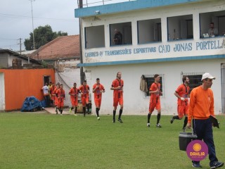 
<a style='margin-left: 5px;' class='btn btn-xs btn-social btn-facebook' href='https://www.facebook.com/sharer/sharer.php?u=https://www.boladovale.com.br/imgs/800-800-90/conteudo/fotos/1595/img9676.jpg' rel='popup' data-width='500' data-height='400'><i class='fa fa-facebook'></i>Compartilhar <span class='hidden-xs'>no Facebook</span>
</a> 
<a class='btn btn-default btn-xs' target='_blank' href='imgs/800-800-90/conteudo/fotos/1595/img9676.jpg'>
<span class='glyphicon glyphicon-cloud-download'></span> Salvar
</a> 
<span></span>