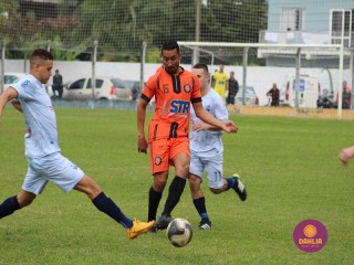 
<a style='margin-left: 5px;' class='btn btn-xs btn-social btn-facebook' href='https://www.facebook.com/sharer/sharer.php?u=https://www.boladovale.com.br/imgs/800-800-90/conteudo/fotos/1595/img9710.jpg' rel='popup' data-width='500' data-height='400'><i class='fa fa-facebook'></i>Compartilhar <span class='hidden-xs'>no Facebook</span>
</a> 
<a class='btn btn-default btn-xs' target='_blank' href='imgs/800-800-90/conteudo/fotos/1595/img9710.jpg'>
<span class='glyphicon glyphicon-cloud-download'></span> Salvar
</a> 
<span></span>