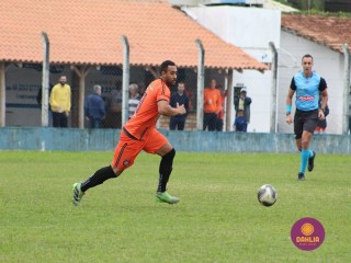 
<a style='margin-left: 5px;' class='btn btn-xs btn-social btn-facebook' href='https://www.facebook.com/sharer/sharer.php?u=https://www.boladovale.com.br/imgs/800-800-90/conteudo/fotos/1595/img9729.jpg' rel='popup' data-width='500' data-height='400'><i class='fa fa-facebook'></i>Compartilhar <span class='hidden-xs'>no Facebook</span>
</a> 
<a class='btn btn-default btn-xs' target='_blank' href='imgs/800-800-90/conteudo/fotos/1595/img9729.jpg'>
<span class='glyphicon glyphicon-cloud-download'></span> Salvar
</a> 
<span></span>