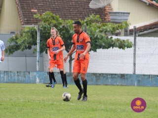 
<a style='margin-left: 5px;' class='btn btn-xs btn-social btn-facebook' href='https://www.facebook.com/sharer/sharer.php?u=https://www.boladovale.com.br/imgs/800-800-90/conteudo/fotos/1595/img9742.jpg' rel='popup' data-width='500' data-height='400'><i class='fa fa-facebook'></i>Compartilhar <span class='hidden-xs'>no Facebook</span>
</a> 
<a class='btn btn-default btn-xs' target='_blank' href='imgs/800-800-90/conteudo/fotos/1595/img9742.jpg'>
<span class='glyphicon glyphicon-cloud-download'></span> Salvar
</a> 
<span></span>