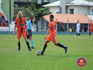 
<a style='margin-left: 5px;' class='btn btn-xs btn-social btn-facebook' href='https://www.facebook.com/sharer/sharer.php?u=https://www.boladovale.com.br/imgs/800-800-90/conteudo/fotos/1595/img9748.jpg' rel='popup' data-width='500' data-height='400'><i class='fa fa-facebook'></i>Compartilhar <span class='hidden-xs'>no Facebook</span>
</a> 
<a class='btn btn-default btn-xs' target='_blank' href='imgs/800-800-90/conteudo/fotos/1595/img9748.jpg'>
<span class='glyphicon glyphicon-cloud-download'></span> Salvar
</a> 
<span></span>
