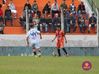 
<a style='margin-left: 5px;' class='btn btn-xs btn-social btn-facebook' href='https://www.facebook.com/sharer/sharer.php?u=https://www.boladovale.com.br/imgs/800-800-90/conteudo/fotos/1595/img9776.jpg' rel='popup' data-width='500' data-height='400'><i class='fa fa-facebook'></i>Compartilhar <span class='hidden-xs'>no Facebook</span>
</a> 
<a class='btn btn-default btn-xs' target='_blank' href='imgs/800-800-90/conteudo/fotos/1595/img9776.jpg'>
<span class='glyphicon glyphicon-cloud-download'></span> Salvar
</a> 
<span></span>