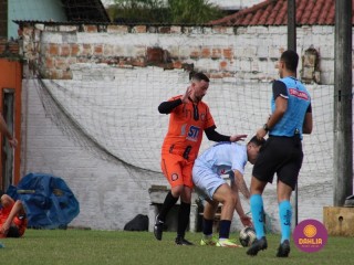
<a style='margin-left: 5px;' class='btn btn-xs btn-social btn-facebook' href='https://www.facebook.com/sharer/sharer.php?u=https://www.boladovale.com.br/imgs/800-800-90/conteudo/fotos/1595/img9794.jpg' rel='popup' data-width='500' data-height='400'><i class='fa fa-facebook'></i>Compartilhar <span class='hidden-xs'>no Facebook</span>
</a> 
<a class='btn btn-default btn-xs' target='_blank' href='imgs/800-800-90/conteudo/fotos/1595/img9794.jpg'>
<span class='glyphicon glyphicon-cloud-download'></span> Salvar
</a> 
<span></span>