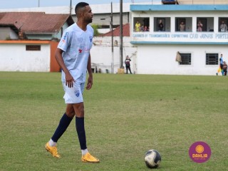 
<a style='margin-left: 5px;' class='btn btn-xs btn-social btn-facebook' href='https://www.facebook.com/sharer/sharer.php?u=https://www.boladovale.com.br/imgs/800-800-90/conteudo/fotos/1595/img9797.jpg' rel='popup' data-width='500' data-height='400'><i class='fa fa-facebook'></i>Compartilhar <span class='hidden-xs'>no Facebook</span>
</a> 
<a class='btn btn-default btn-xs' target='_blank' href='imgs/800-800-90/conteudo/fotos/1595/img9797.jpg'>
<span class='glyphicon glyphicon-cloud-download'></span> Salvar
</a> 
<span></span>