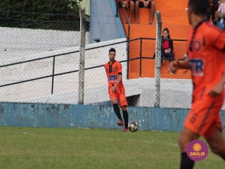 
<a style='margin-left: 5px;' class='btn btn-xs btn-social btn-facebook' href='https://www.facebook.com/sharer/sharer.php?u=https://www.boladovale.com.br/imgs/800-800-90/conteudo/fotos/1595/img9801.jpg' rel='popup' data-width='500' data-height='400'><i class='fa fa-facebook'></i>Compartilhar <span class='hidden-xs'>no Facebook</span>
</a> 
<a class='btn btn-default btn-xs' target='_blank' href='imgs/800-800-90/conteudo/fotos/1595/img9801.jpg'>
<span class='glyphicon glyphicon-cloud-download'></span> Salvar
</a> 
<span></span>