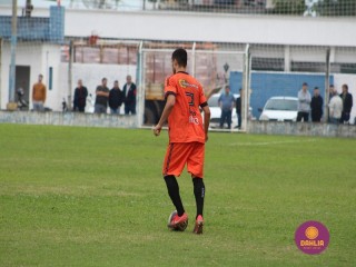 
<a style='margin-left: 5px;' class='btn btn-xs btn-social btn-facebook' href='https://www.facebook.com/sharer/sharer.php?u=https://www.boladovale.com.br/imgs/800-800-90/conteudo/fotos/1595/img9809.jpg' rel='popup' data-width='500' data-height='400'><i class='fa fa-facebook'></i>Compartilhar <span class='hidden-xs'>no Facebook</span>
</a> 
<a class='btn btn-default btn-xs' target='_blank' href='imgs/800-800-90/conteudo/fotos/1595/img9809.jpg'>
<span class='glyphicon glyphicon-cloud-download'></span> Salvar
</a> 
<span></span>