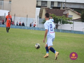 
<a style='margin-left: 5px;' class='btn btn-xs btn-social btn-facebook' href='https://www.facebook.com/sharer/sharer.php?u=https://www.boladovale.com.br/imgs/800-800-90/conteudo/fotos/1595/img9826.jpg' rel='popup' data-width='500' data-height='400'><i class='fa fa-facebook'></i>Compartilhar <span class='hidden-xs'>no Facebook</span>
</a> 
<a class='btn btn-default btn-xs' target='_blank' href='imgs/800-800-90/conteudo/fotos/1595/img9826.jpg'>
<span class='glyphicon glyphicon-cloud-download'></span> Salvar
</a> 
<span></span>