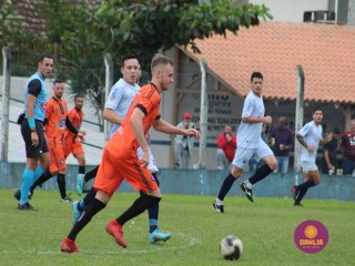 
<a style='margin-left: 5px;' class='btn btn-xs btn-social btn-facebook' href='https://www.facebook.com/sharer/sharer.php?u=https://www.boladovale.com.br/imgs/800-800-90/conteudo/fotos/1595/img9830.jpg' rel='popup' data-width='500' data-height='400'><i class='fa fa-facebook'></i>Compartilhar <span class='hidden-xs'>no Facebook</span>
</a> 
<a class='btn btn-default btn-xs' target='_blank' href='imgs/800-800-90/conteudo/fotos/1595/img9830.jpg'>
<span class='glyphicon glyphicon-cloud-download'></span> Salvar
</a> 
<span></span>