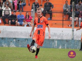 
<a style='margin-left: 5px;' class='btn btn-xs btn-social btn-facebook' href='https://www.facebook.com/sharer/sharer.php?u=https://www.boladovale.com.br/imgs/800-800-90/conteudo/fotos/1595/img9879.jpg' rel='popup' data-width='500' data-height='400'><i class='fa fa-facebook'></i>Compartilhar <span class='hidden-xs'>no Facebook</span>
</a> 
<a class='btn btn-default btn-xs' target='_blank' href='imgs/800-800-90/conteudo/fotos/1595/img9879.jpg'>
<span class='glyphicon glyphicon-cloud-download'></span> Salvar
</a> 
<span></span>
