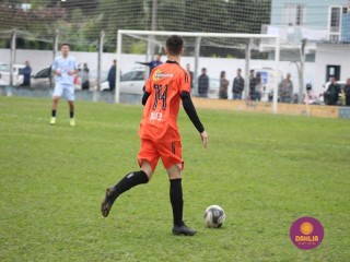 
<a style='margin-left: 5px;' class='btn btn-xs btn-social btn-facebook' href='https://www.facebook.com/sharer/sharer.php?u=https://www.boladovale.com.br/imgs/800-800-90/conteudo/fotos/1595/img9880.jpg' rel='popup' data-width='500' data-height='400'><i class='fa fa-facebook'></i>Compartilhar <span class='hidden-xs'>no Facebook</span>
</a> 
<a class='btn btn-default btn-xs' target='_blank' href='imgs/800-800-90/conteudo/fotos/1595/img9880.jpg'>
<span class='glyphicon glyphicon-cloud-download'></span> Salvar
</a> 
<span></span>