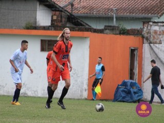 
<a style='margin-left: 5px;' class='btn btn-xs btn-social btn-facebook' href='https://www.facebook.com/sharer/sharer.php?u=https://www.boladovale.com.br/imgs/800-800-90/conteudo/fotos/1595/img9883.jpg' rel='popup' data-width='500' data-height='400'><i class='fa fa-facebook'></i>Compartilhar <span class='hidden-xs'>no Facebook</span>
</a> 
<a class='btn btn-default btn-xs' target='_blank' href='imgs/800-800-90/conteudo/fotos/1595/img9883.jpg'>
<span class='glyphicon glyphicon-cloud-download'></span> Salvar
</a> 
<span></span>