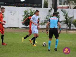 
<a style='margin-left: 5px;' class='btn btn-xs btn-social btn-facebook' href='https://www.facebook.com/sharer/sharer.php?u=https://www.boladovale.com.br/imgs/800-800-90/conteudo/fotos/1595/img9887.jpg' rel='popup' data-width='500' data-height='400'><i class='fa fa-facebook'></i>Compartilhar <span class='hidden-xs'>no Facebook</span>
</a> 
<a class='btn btn-default btn-xs' target='_blank' href='imgs/800-800-90/conteudo/fotos/1595/img9887.jpg'>
<span class='glyphicon glyphicon-cloud-download'></span> Salvar
</a> 
<span></span>