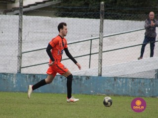 
<a style='margin-left: 5px;' class='btn btn-xs btn-social btn-facebook' href='https://www.facebook.com/sharer/sharer.php?u=https://www.boladovale.com.br/imgs/800-800-90/conteudo/fotos/1595/img9889.jpg' rel='popup' data-width='500' data-height='400'><i class='fa fa-facebook'></i>Compartilhar <span class='hidden-xs'>no Facebook</span>
</a> 
<a class='btn btn-default btn-xs' target='_blank' href='imgs/800-800-90/conteudo/fotos/1595/img9889.jpg'>
<span class='glyphicon glyphicon-cloud-download'></span> Salvar
</a> 
<span></span>