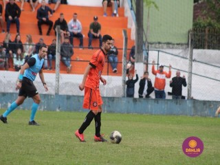 
<a style='margin-left: 5px;' class='btn btn-xs btn-social btn-facebook' href='https://www.facebook.com/sharer/sharer.php?u=https://www.boladovale.com.br/imgs/800-800-90/conteudo/fotos/1595/img9890.jpg' rel='popup' data-width='500' data-height='400'><i class='fa fa-facebook'></i>Compartilhar <span class='hidden-xs'>no Facebook</span>
</a> 
<a class='btn btn-default btn-xs' target='_blank' href='imgs/800-800-90/conteudo/fotos/1595/img9890.jpg'>
<span class='glyphicon glyphicon-cloud-download'></span> Salvar
</a> 
<span></span>