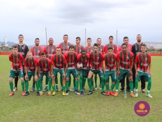 
<a style='margin-left: 5px;' class='btn btn-xs btn-social btn-facebook' href='https://www.facebook.com/sharer/sharer.php?u=https://www.boladovale.com.br/imgs/800-800-90/conteudo/fotos/1596/img8296.jpg' rel='popup' data-width='500' data-height='400'><i class='fa fa-facebook'></i>Compartilhar <span class='hidden-xs'>no Facebook</span>
</a> 
<a class='btn btn-default btn-xs' target='_blank' href='imgs/800-800-90/conteudo/fotos/1596/img8296.jpg'>
<span class='glyphicon glyphicon-cloud-download'></span> Salvar
</a> 
<span></span>