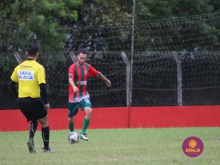
<a style='margin-left: 5px;' class='btn btn-xs btn-social btn-facebook' href='https://www.facebook.com/sharer/sharer.php?u=https://www.boladovale.com.br/imgs/800-800-90/conteudo/fotos/1596/img8305.jpg' rel='popup' data-width='500' data-height='400'><i class='fa fa-facebook'></i>Compartilhar <span class='hidden-xs'>no Facebook</span>
</a> 
<a class='btn btn-default btn-xs' target='_blank' href='imgs/800-800-90/conteudo/fotos/1596/img8305.jpg'>
<span class='glyphicon glyphicon-cloud-download'></span> Salvar
</a> 
<span></span>